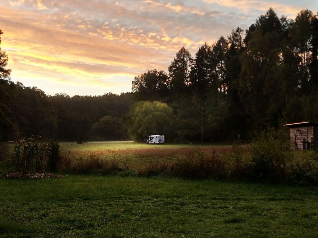 Consejo para acampar: pequeño valle junto al arroyo