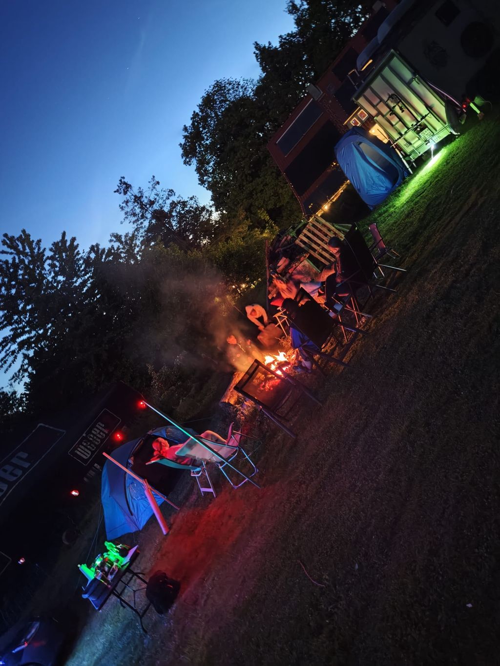 Camping privé au pied du Buckeberg