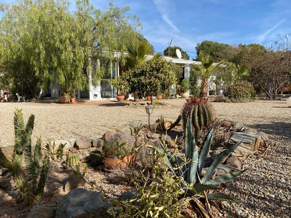 Casa vacanze Linde nella riserva ornitologica Finca Mejias