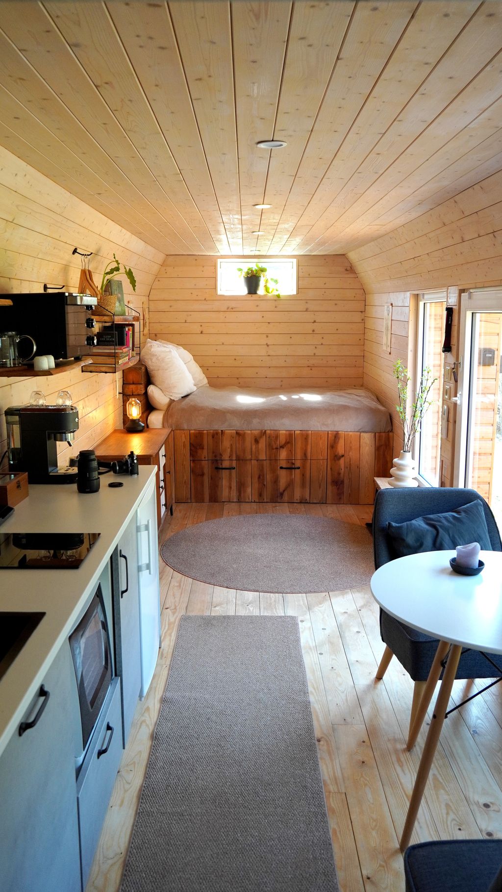 Tiny House à la lisière de la forêt avec terrasse & foyer