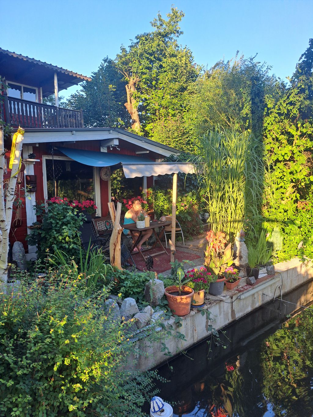 Idyllic garden campsite in the Upper Palatinate