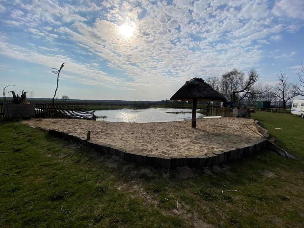 Piazzola per camper in una fattoria in posizione isolata