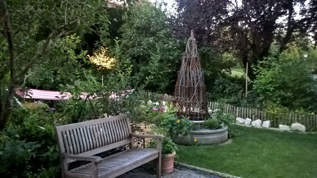 Vacaciones en nuestro jardín en el interior del lago de Constanza
