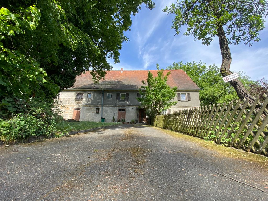 Old-school farm on the outskirts of Bayreuth