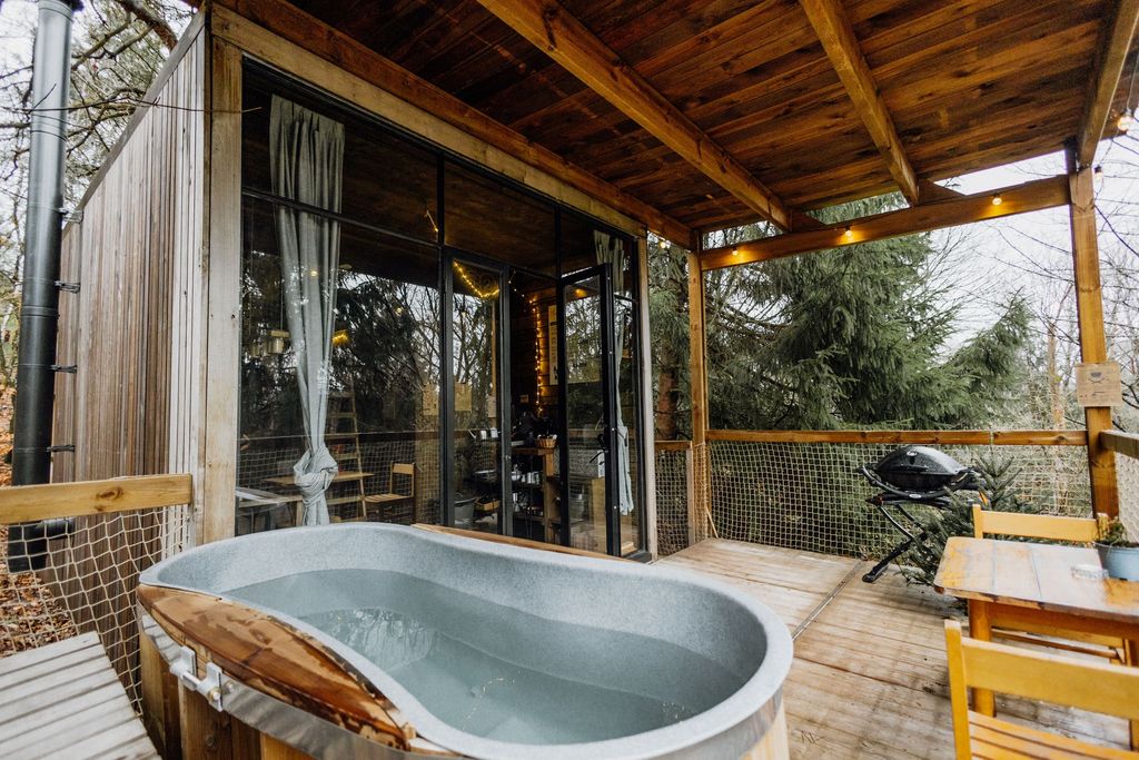 Sweet Hot Tub - Romantik im elsässischen Wald