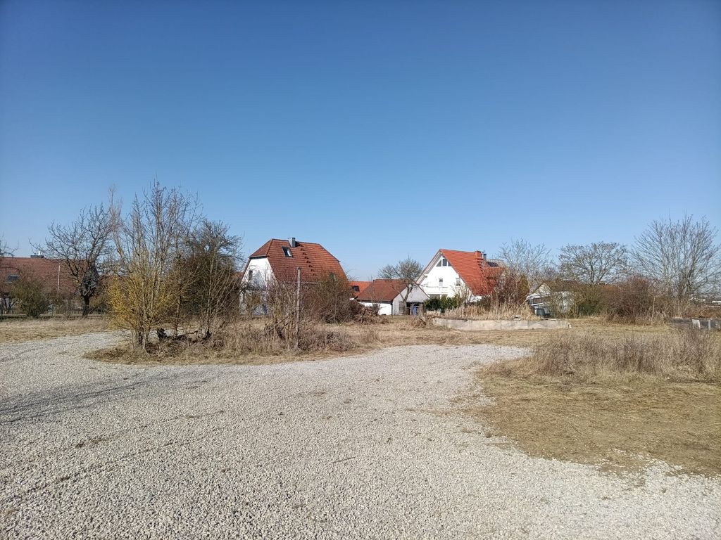 Kurz vor Würzburg, am Kister Kreuz in Eisingen