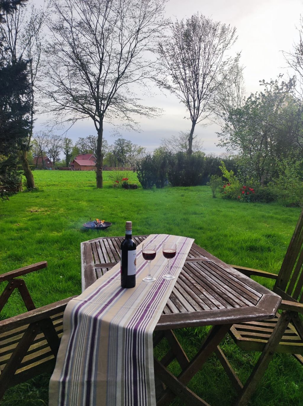 Camping en el jardín entre el mar de Frisia y la bahía de Jade