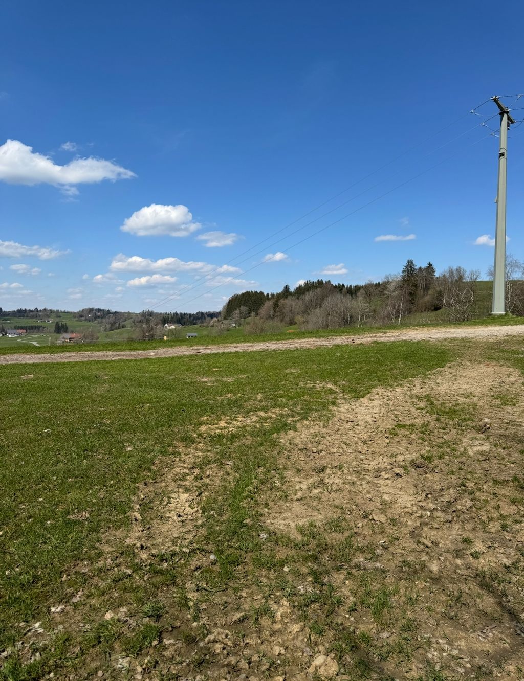 Tolle Aussicht an einem abgelegenen Platz am Wald