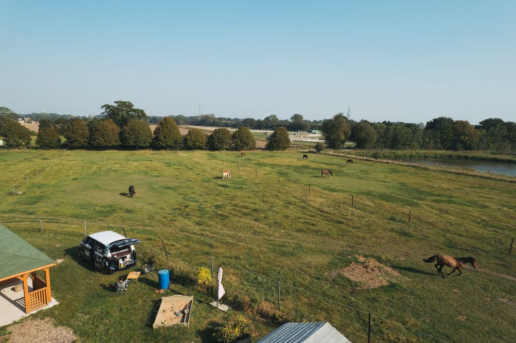 Wiesen Camp auf dem Bauernhof