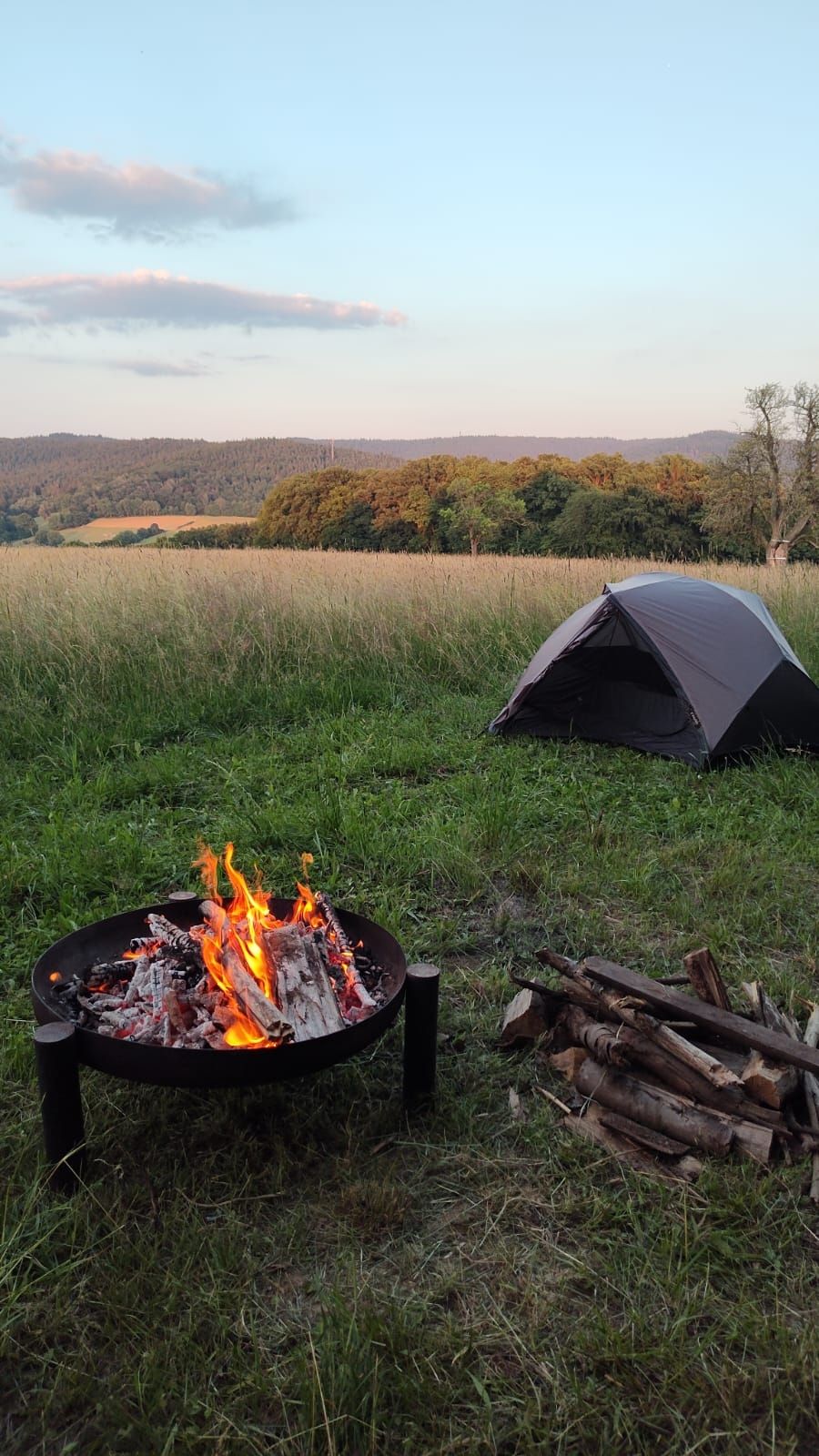 Your natural retreat between the woods and the open countryside