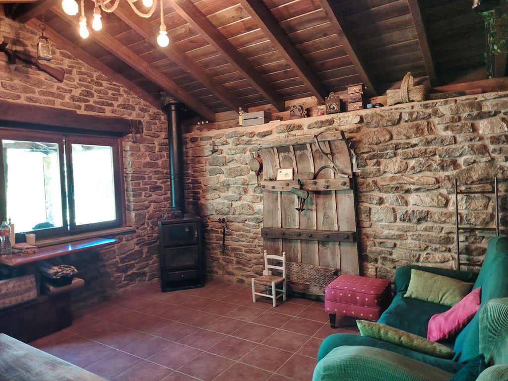 Idyllische Berghütte: Tor zu den Picos de Europa