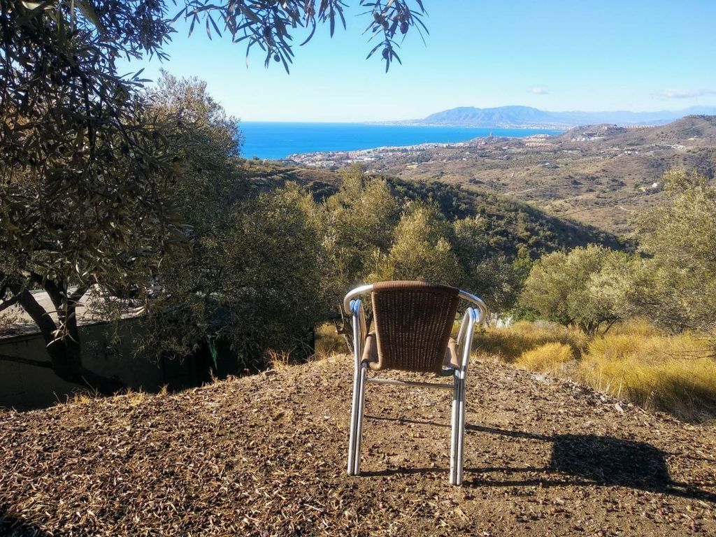 Tiny House mit Meerblick: Bergidylle bei Málaga