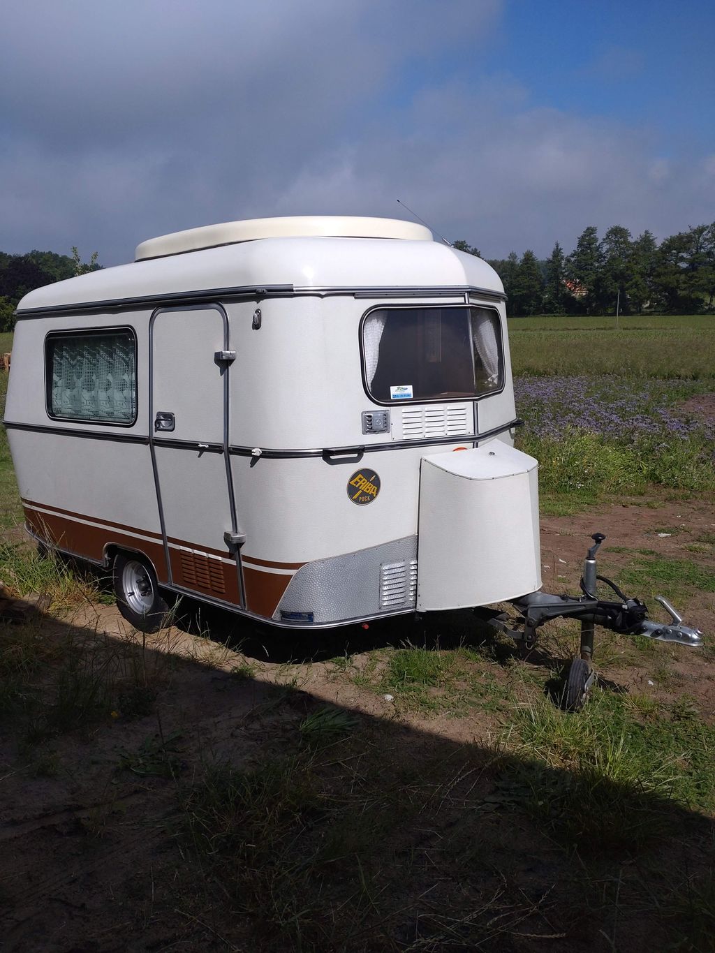 Oldtimer, Natur & Camping: Willkommen Im Felde