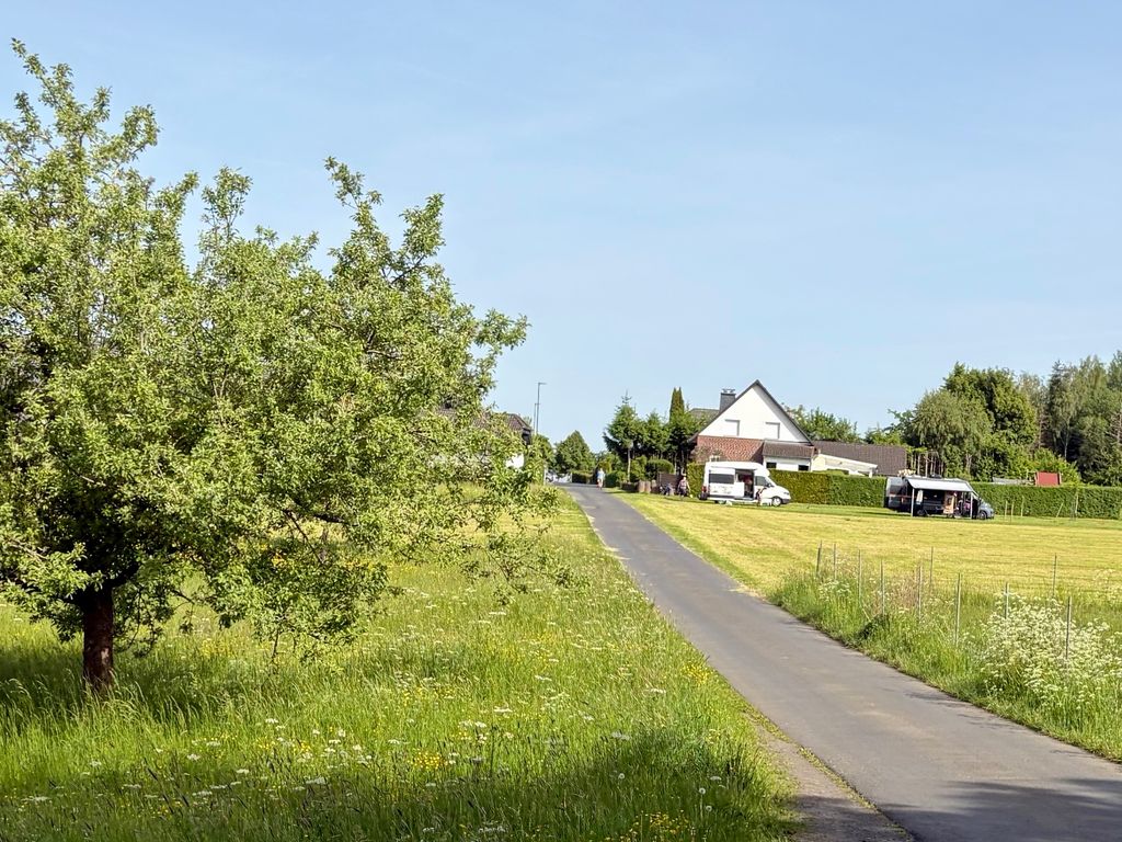 Camping am Ortsrand in der malerischen Eifel