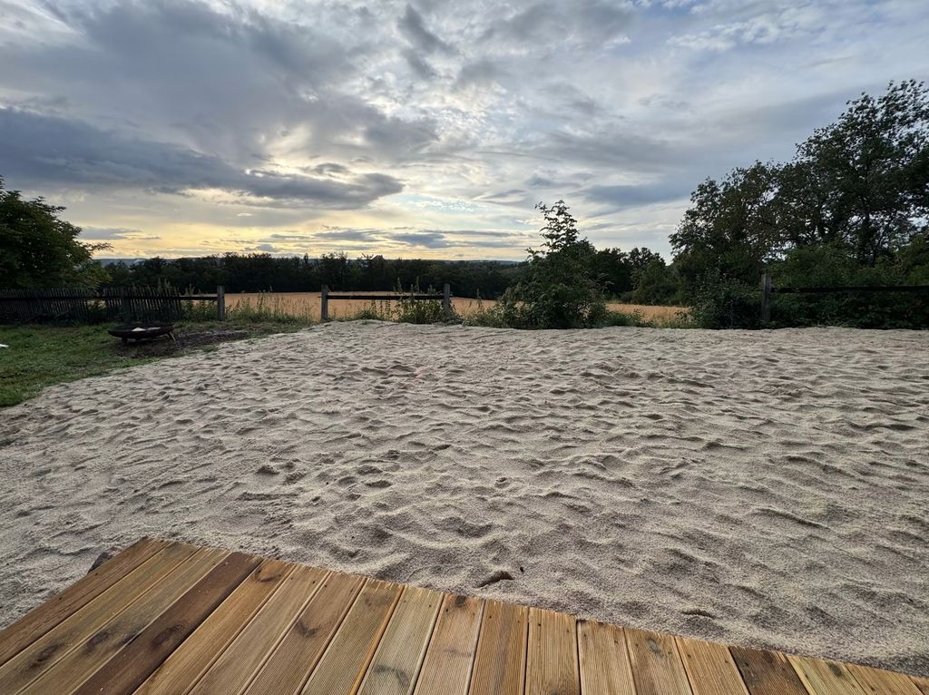 Dahli Beach - Naturplatz mit Schlossblick