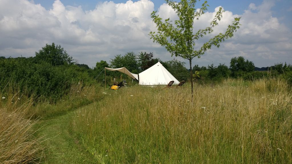 Glampingzelt mit Weitblick mit Bio-Cafè nebenan 