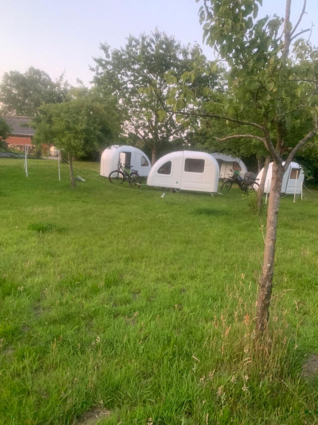 Campen an der Grünen Grenze beim Komiesenpatt