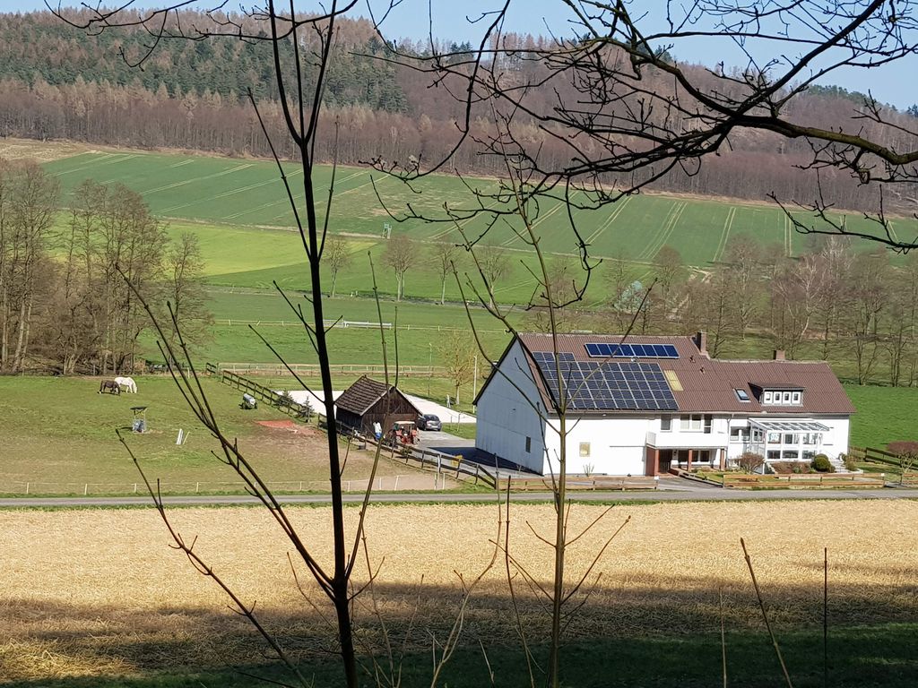 Parking space in a private yard in the countryside near the Weser