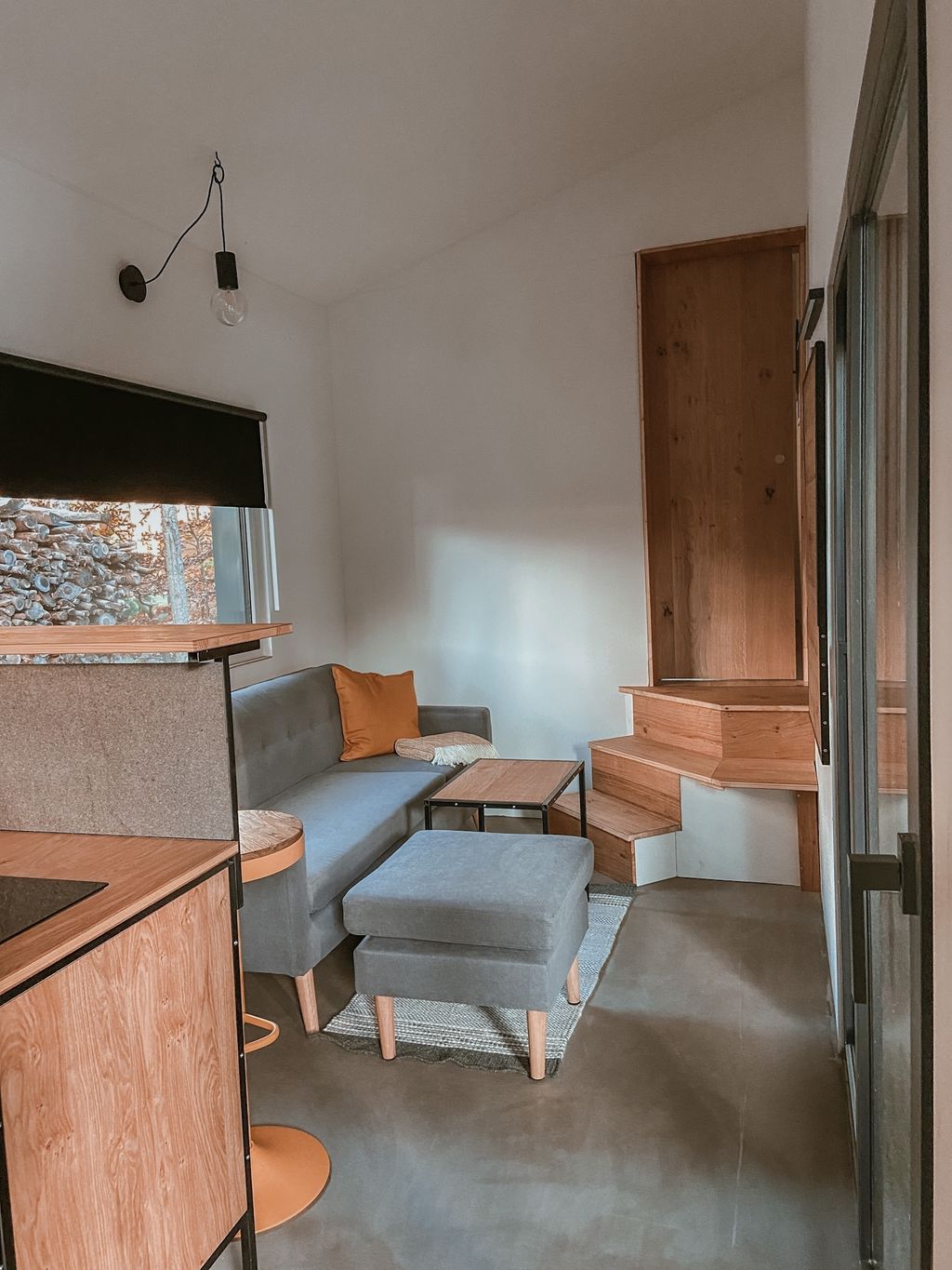 Trailer Cabin Lizzie- TinyLiving al borde del bosque y el lago