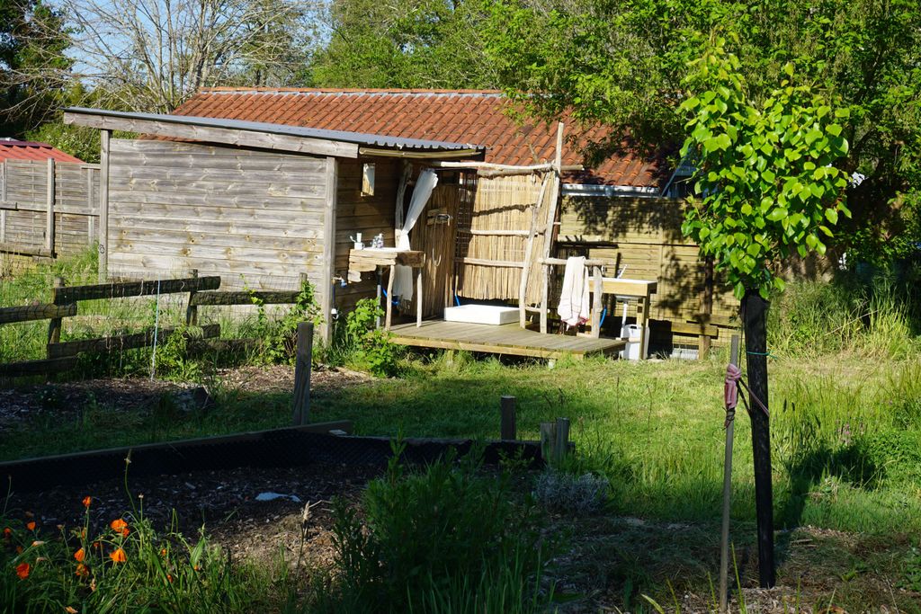 Camping en la naturaleza - Jardín, playa y surf