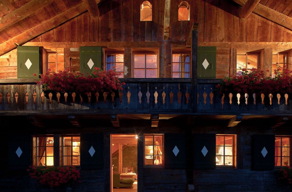 Chalet aislado en los Alpes suizos