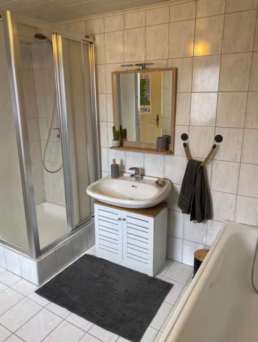 Yurta mongola in giardino 