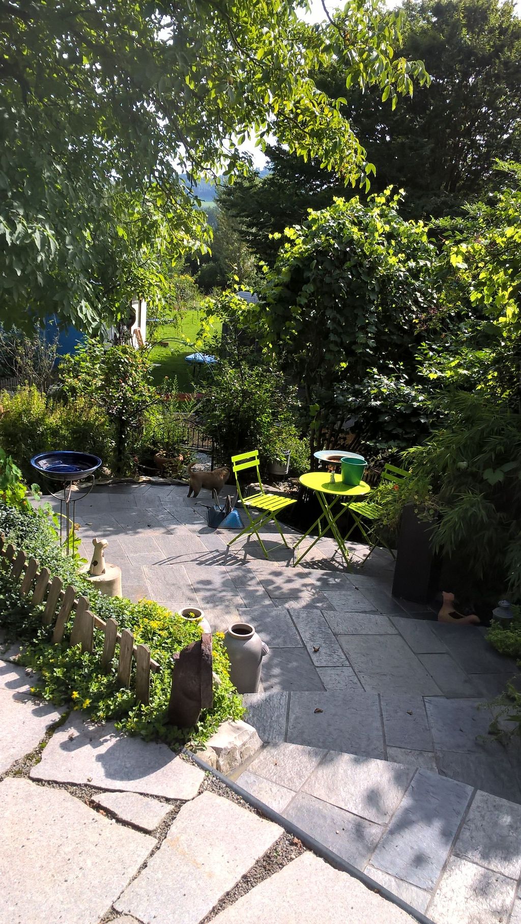 Vacaciones en nuestro jardín en el interior del lago de Constanza