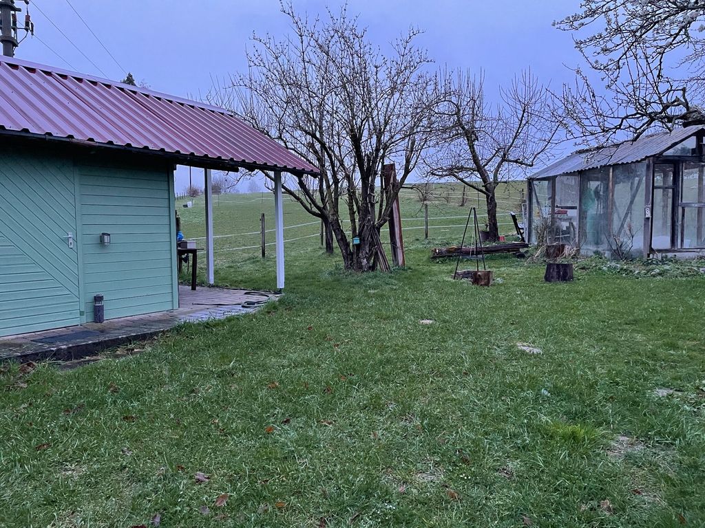 Gartenhüttchen in tierlieber Umgebung 