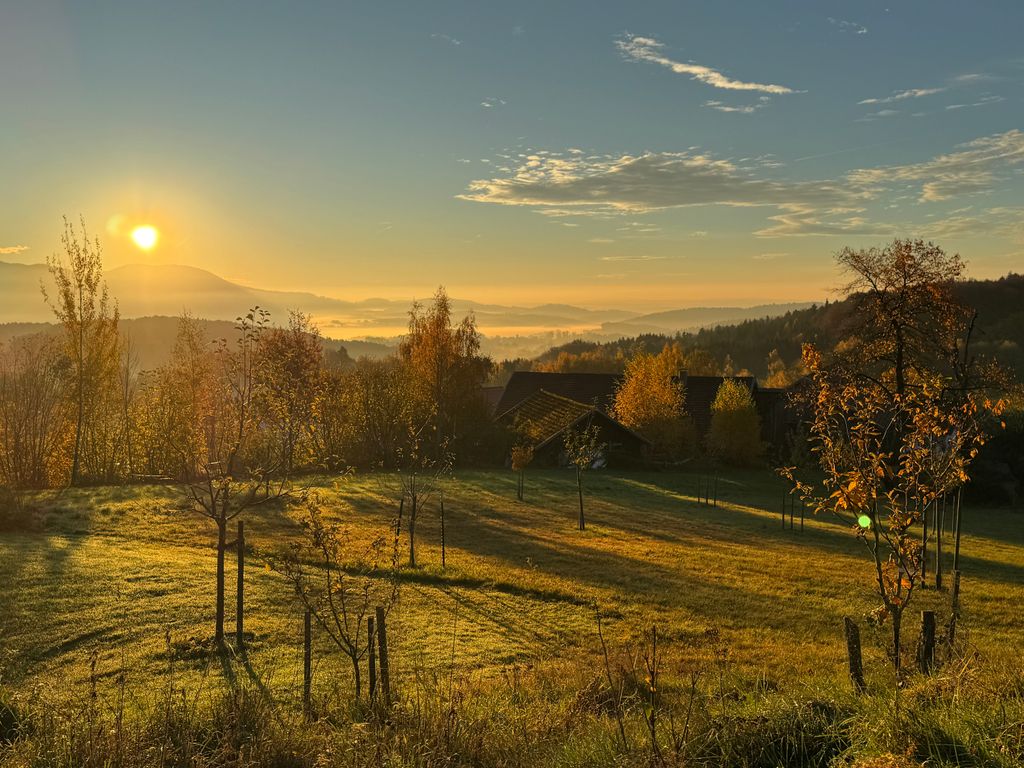  Fruit trees and view in Lallinger Winkel