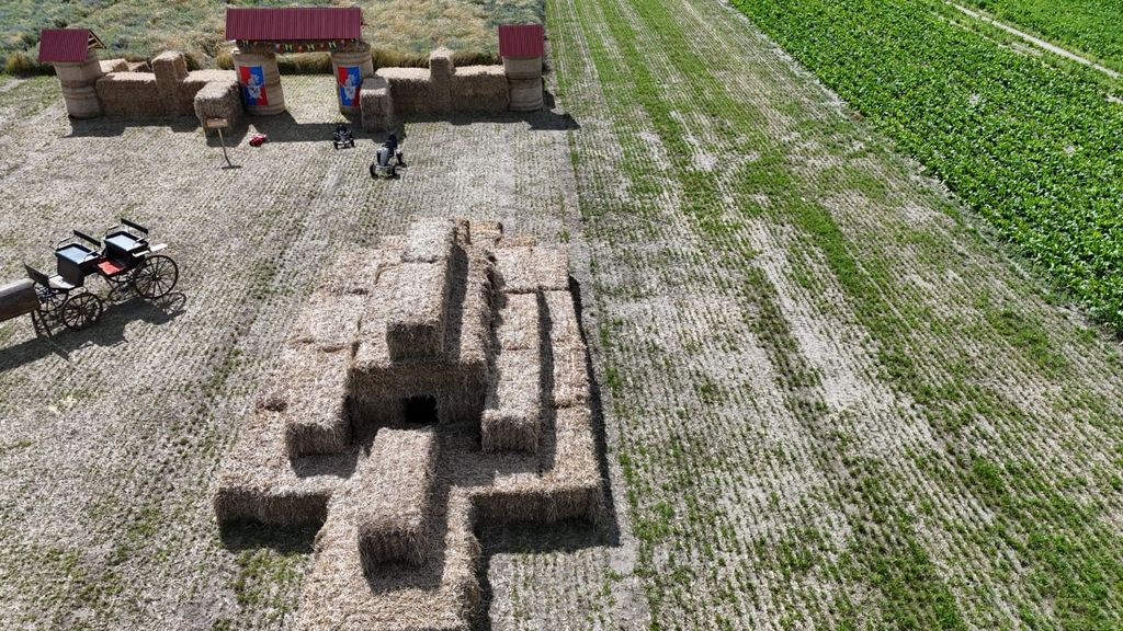 Piazzola al labirinto di mais