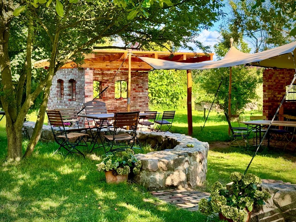 Fontane Garten – una piccola piazzola dall'atmosfera suggestiva