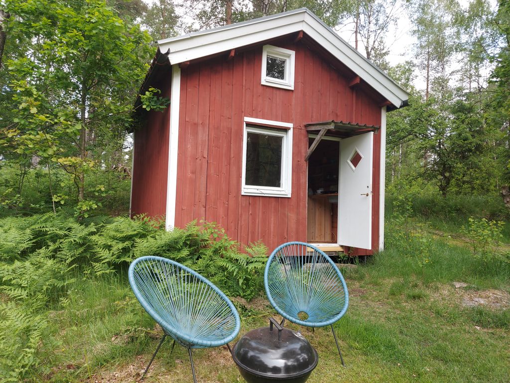Tiny-House " Ekore " Cabaña junto al lago en el sur de Suecia