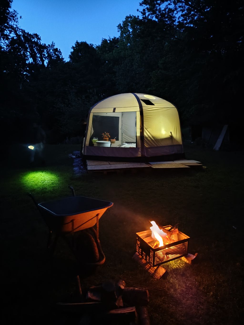 Glamping on the edge of the forest with comfort in Obernkirchen