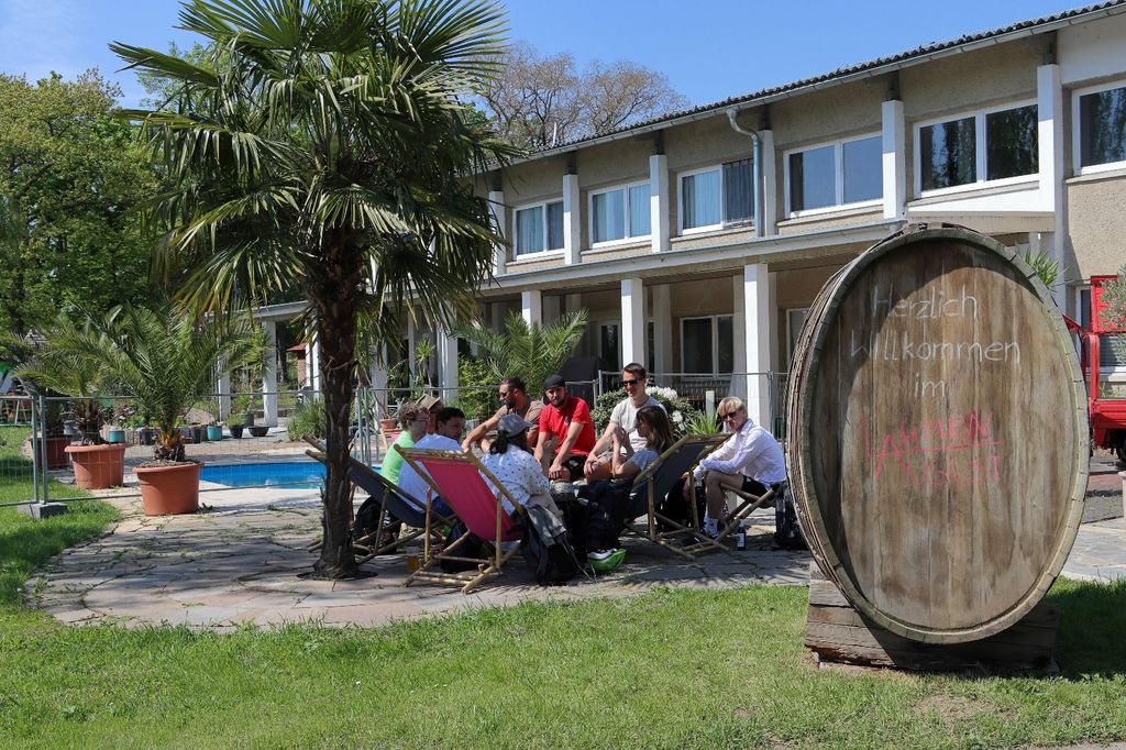 Camping en la bodega del valle del Elster