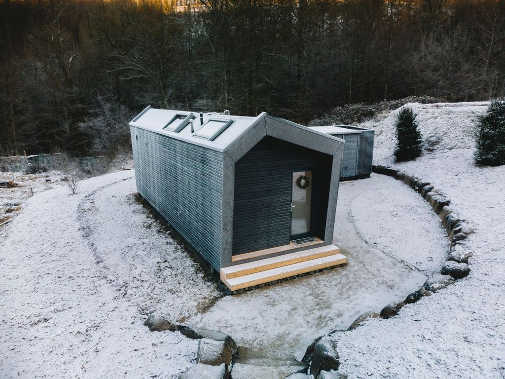 CabinWesterwald | sauna, 5G, e-charging station, forest edge