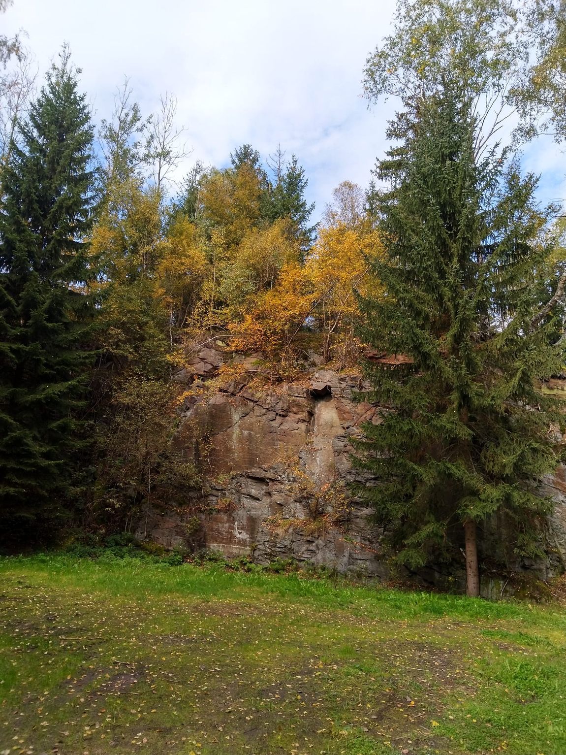 Steinbruchromantik an der tschechischen Grenze
