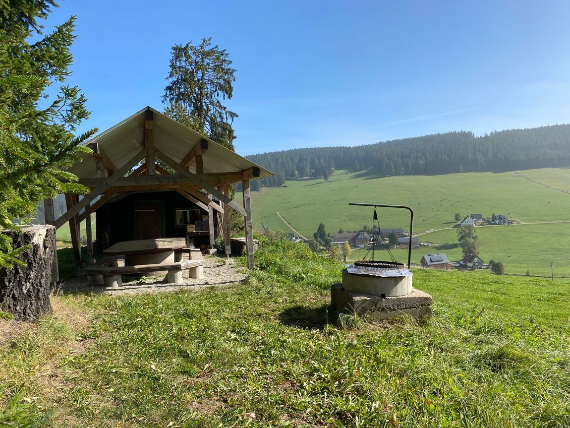 Bei der Fallerhütte im Schwarzwald mit Grillstelle