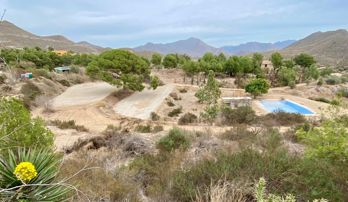 Ruhiges Camp in Südspanien mit Panoramablick