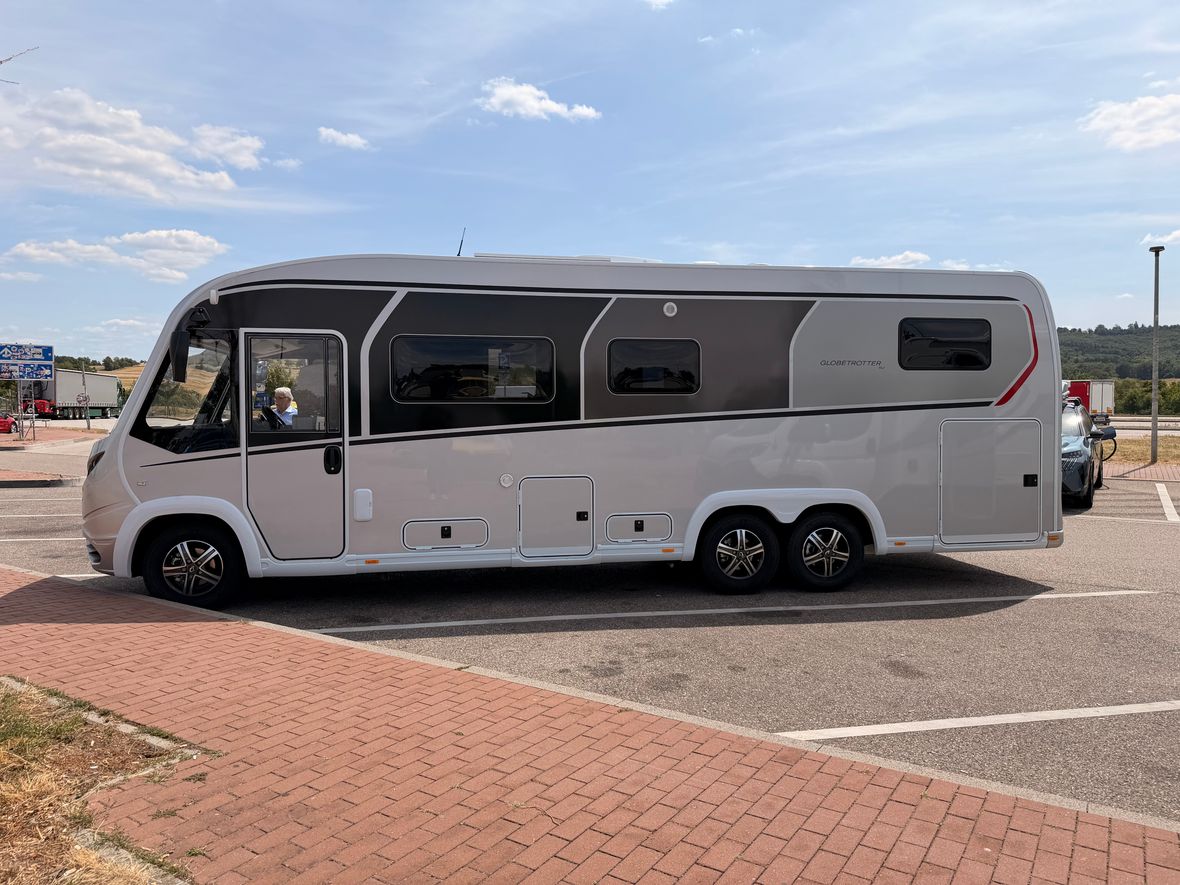 Dethleffs Globetrotter XLi