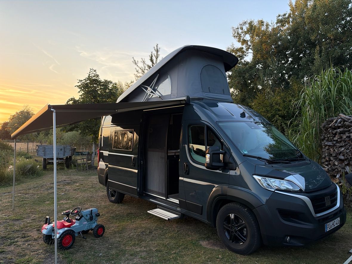 Camper