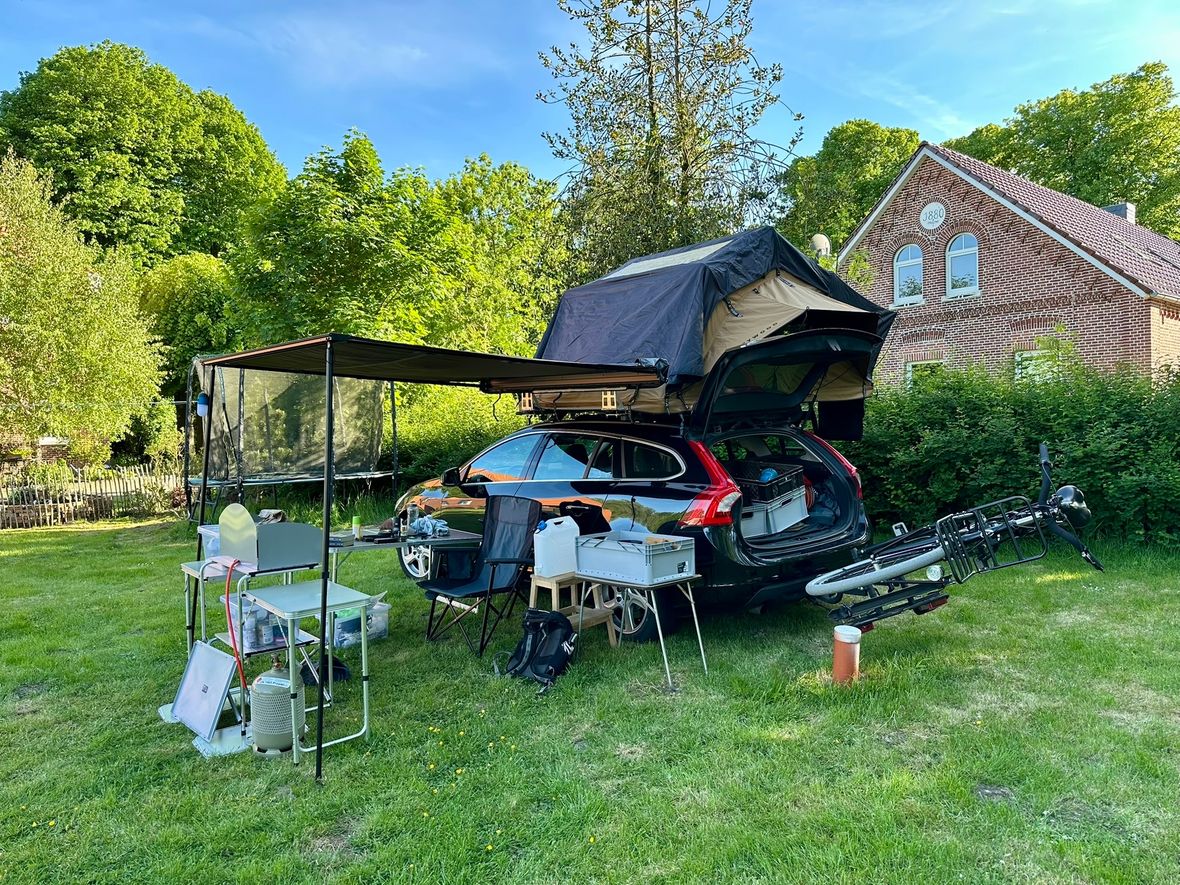 Volvo V60 + Vickywood Dachzelt, Markise, Fahrradträger (Small Willow 160)