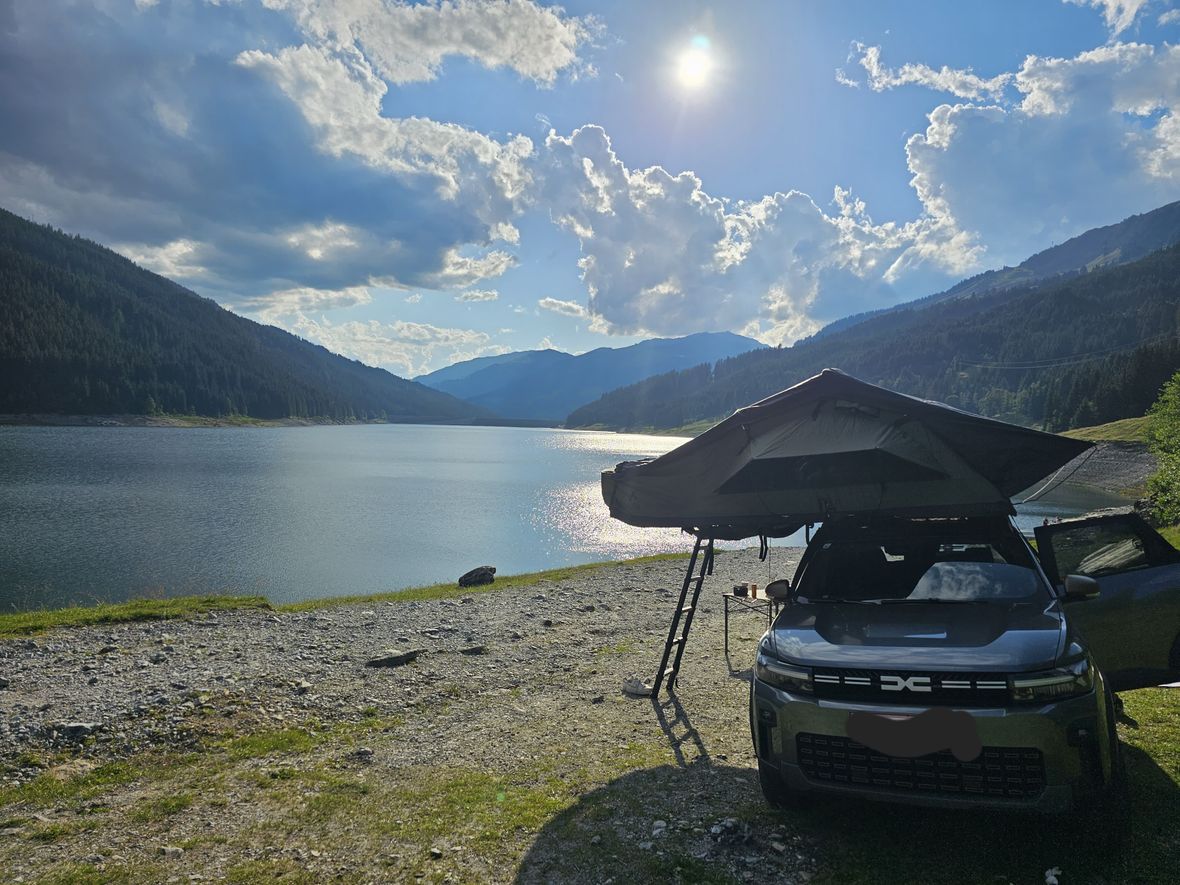 Unser Auto mit Dachzelt