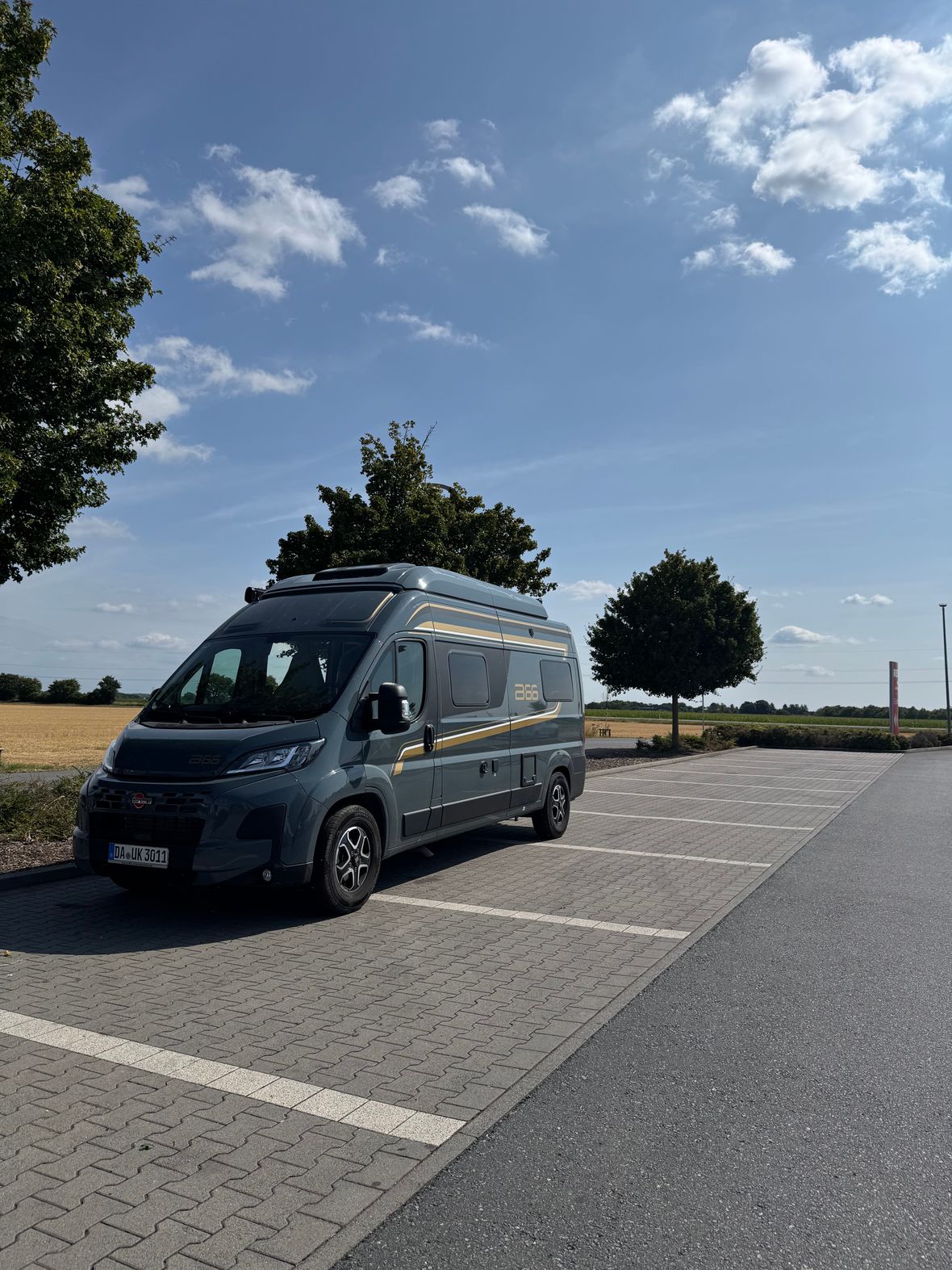 Camper