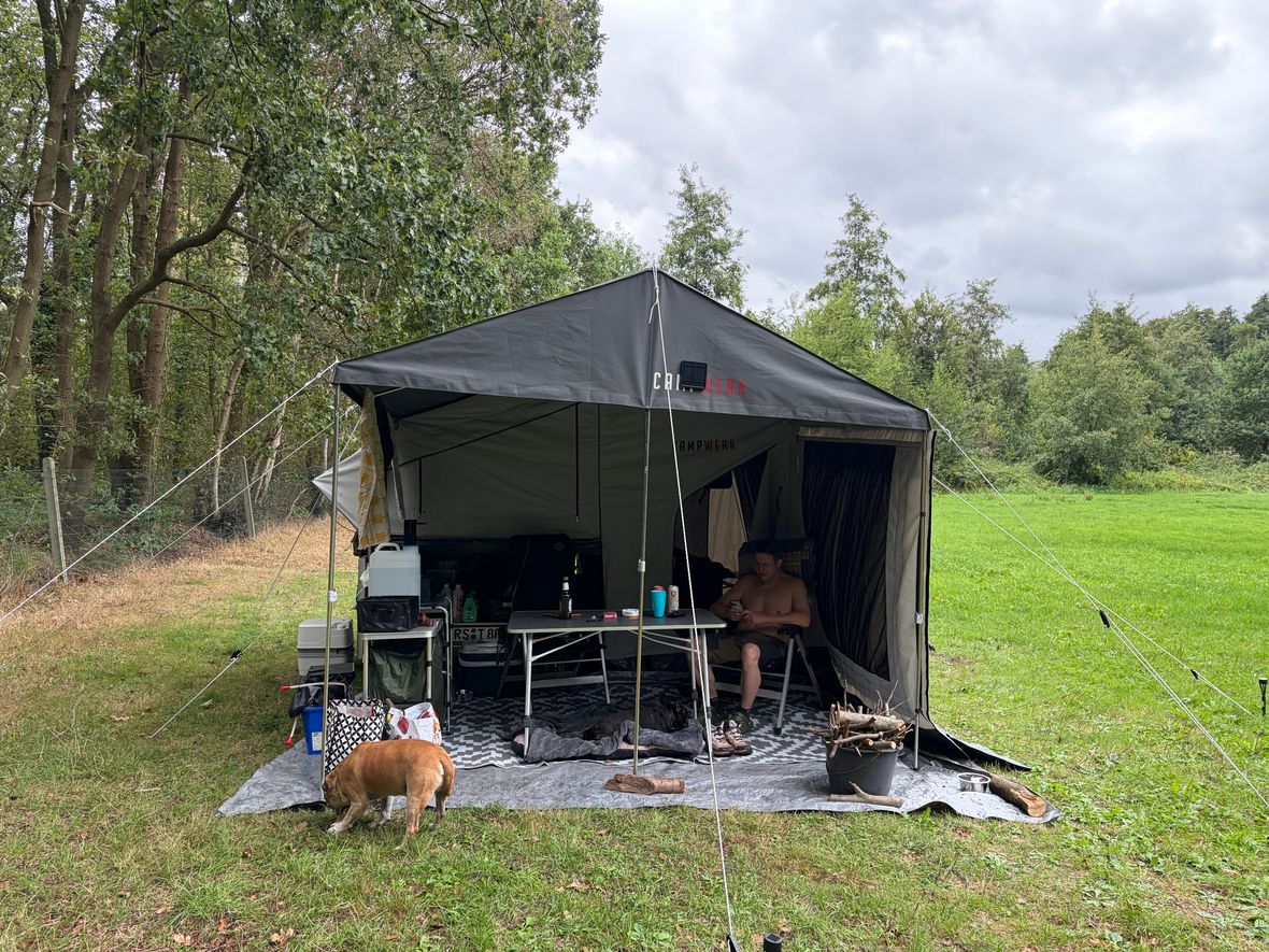 Zeltanhänger