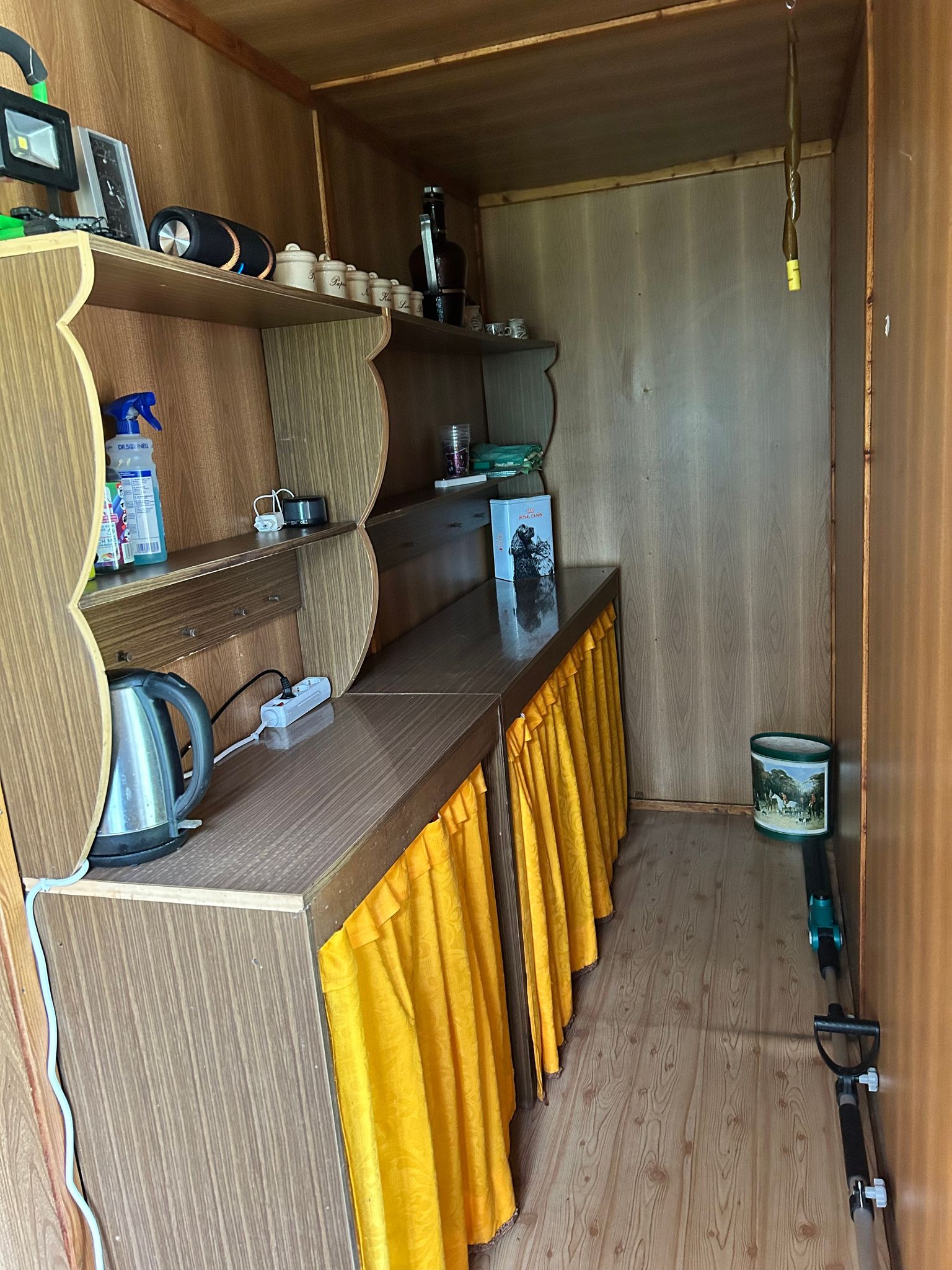 Bungalow Kitchenette!!!