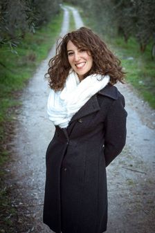 LAURA 