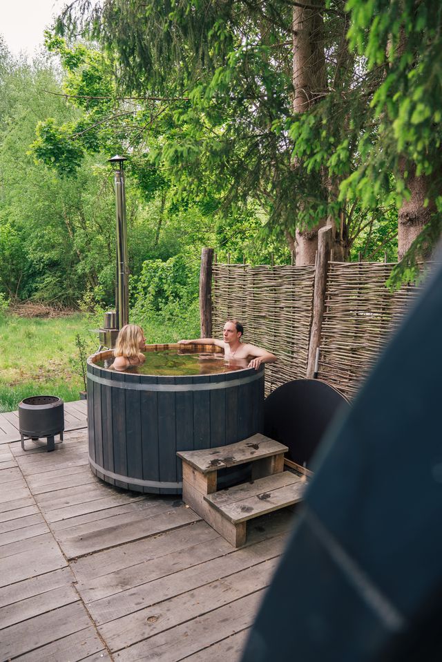 Nature Wellness im Hot Tub